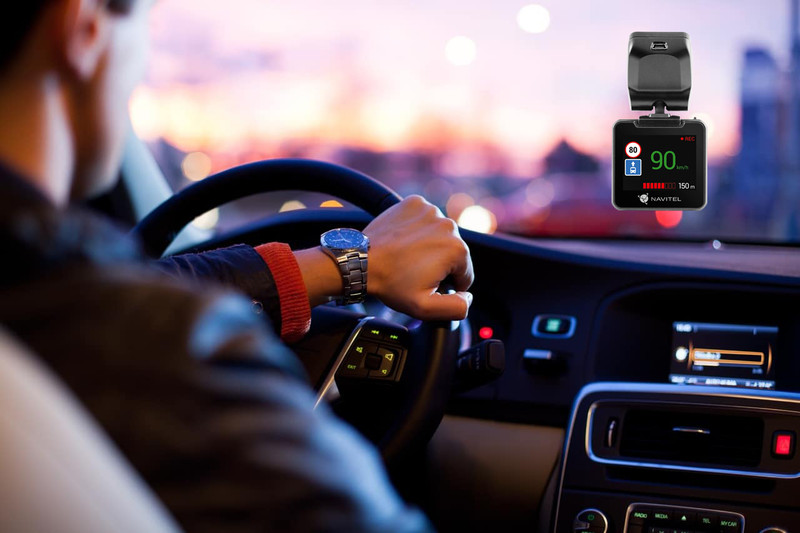 GPS senzor, GPS opozorila in digitalni merilnik hitrosti 