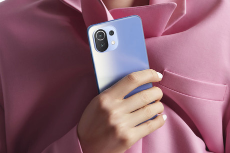 EOL - Pametni telefon Xiaomi MI 11 Lite 5G NE, 6.55'' AMOLED, 6GB+128GB, 4250mAh, moder (Bubblegum Blue)