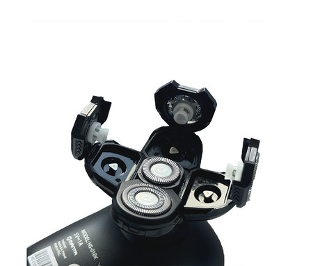 MANTA SHAVIO HS-01BK brezžični strižnik, za obraz / glavo / telo, 8 nastavkov, natančna rezila, polnilna baterija, LED zaslon, IPX7 vodoodpornost, USB Type-C, črno-srebrn (Graphite Black)