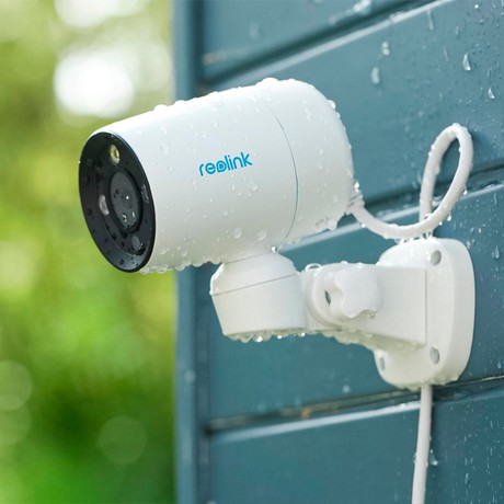 Reolink P330P IP kamera, žična, 8MP Ultra HD, PoE, dvosmerna komunikacija, barvno nočno snemanje, bela