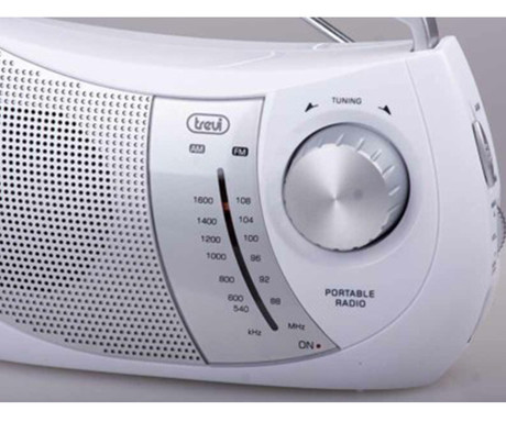 TREVI RA 764 radijski sprejemnik, bel