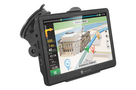 GPS navigacija NAVITEL MS700, 7" zaslon, baterija, 3D prikaz, informacije o vožnji, karte za celotno Evropo