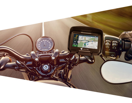 GPS navigacija NAVITEL G550 MOTO, za motoriste, 4.3" zaslon, baterija, IP67 vodoodpornost, karte za celotno Evropo