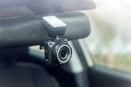 Avto kamera NAVITEL R600 GPS, SONY senzor, FullHD 1920x1080 (30frs), 2'' zaslon, Night Vision, MicroSD, G-SENZOR, GPS, 170°