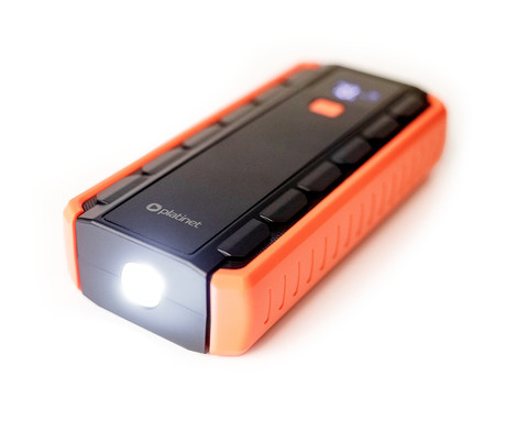 Platinet PMPBC12 zagonska baterija / jump starter, 1000A, 12.000mAh, powerbank, Power Delivery, 2x USB Type-A, 1x USB Type-C, digitalni zaslon, LED luč, +torbica