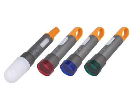 TRAVELER ročna LED svetilka, 500 lumnov, 9 načinov svetenja, ZOOM funkcija, priloženi filtri, 1200mAh polnilna baterija, IP44 vodoodpornost, USB Type-C, karabin
