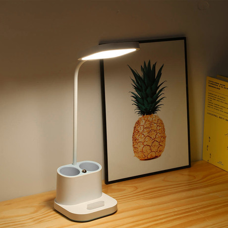 PDL008 namizna LED svetilka, 5v1, nastavljiva svetlost, posodica za pisala, stojalo za telefon, polnjenje naprav, nočna svetilka, polnilna baterija, nastavljiv vrat, bela