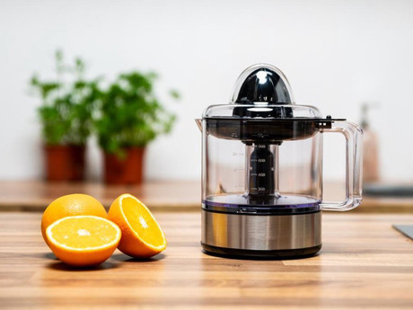 ALPINA ožemalnik citrusov / juicer, 30W, 800ml, 2 nastavka, 2 smeri delovanja, nerjaveče jeklo, 80cm kabel, črno srebrn