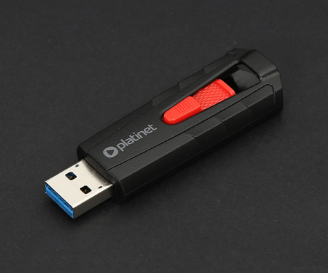 PLATINET PMFSSD250 prenosni SSD disk, 250GB, USB 3.2 Gen2, 1000MB/s, HYPERSPEED, najhitrejši in najmanjši na svetu