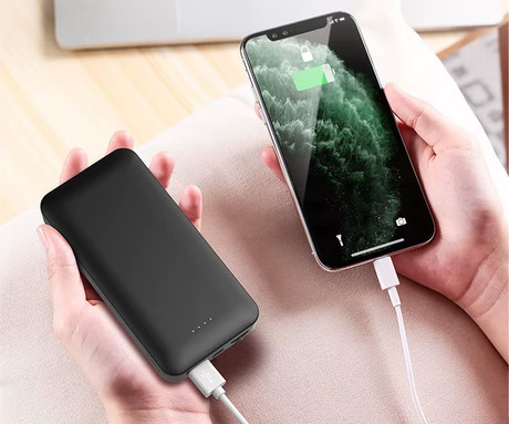 Platinet PMPB20SET 3v1 komplet powerbank polnilna baterija, +adapter 20W, +kabel 100cm, 20.000mAh, Power Delivery, 2x USB Type-A, 1x USB Type-C, 1x microUSB, LED indikatorji, črn