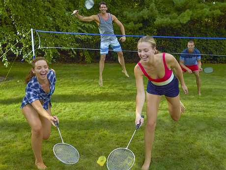 Set za odbojko in badminton - mreža, 2 loparja + 2 žogice, žoga, tlačilka, vrečka