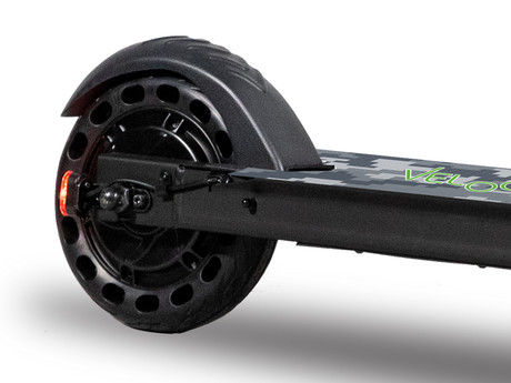 EOL - TREVI Velociptor SKILL 2 ES82W električni skiro, 350W motor, LED luči + smerniki, zložljiv, zaslon, polnilna baterija, do 20 km, črn