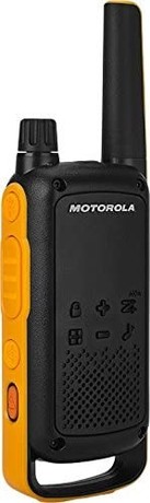 MOTOROLA T82 EXTREME walkie talkie komplet, 2-KIT, PMR446, VOX funkcija, doseg 10km, polnilna baterija, LED svetilka, IPX4 vodoodpornost, +dodatki, črno-rumen
