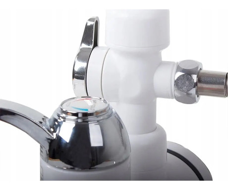 WELL RAINFALL električna grelna pipa / tuš ročna prha, 3600W, 360° vrtenje, 110cm kabel, LCD zaslon, IPX4 vodoodpornost, topla/vroča voda v nekaj sekundah, stenski priklop WELL RAINFALL električna grelna pipa / tuš ročna prha, 3600W, 360° vrtenje, 110cm kabel, LCD zaslon, IPX4 vodoodpornost, topla/vroča voda v nekaj sekundah, stenski priklop